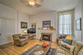 Historic West Virginia Home Built in 1854! - Interiør