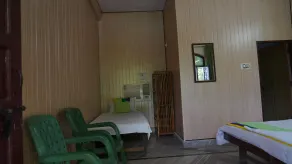 Rishikesh Sadan - The Spiritual Retreat - Quarto