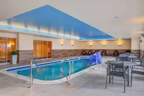 Fairfield Inn & Suites by Marriott St. Louis Westport - Piscine