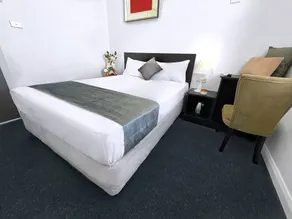 Commercial Motel - Room
