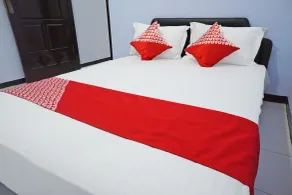 Trisna Patihan Resort - Room