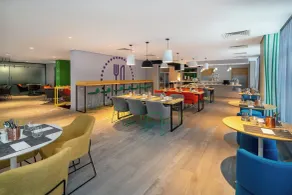 Studio M Al Barsha Hotel by Millennium - Restaurant