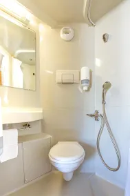 Premiere Classe Rodez - Baño