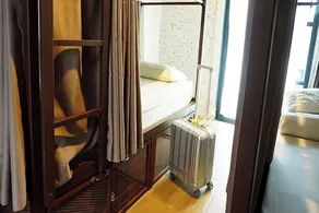 Yindee Travellers Lodge - Chambre