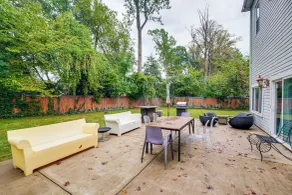 Stay Near DC! Group Getaway w/ Easy Metro Access - Interiör