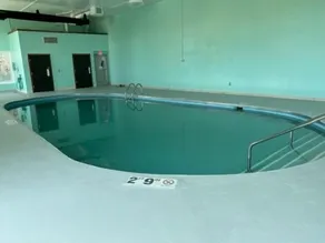 Posh Inn & Suites - Pool