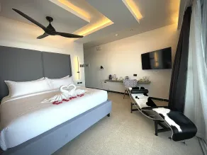 Epic Suites Bohol ADULTS ONLY - Rum