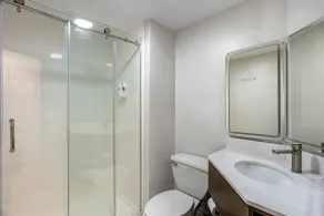 Comfort Inn & Suites Harrisburg-Hershey North - Salle de bain