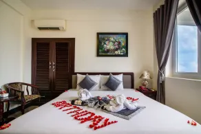 Baly Hotel And Spa Hue - Værelse