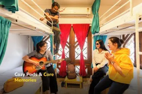 goSTOPS Lite Varanasi - Room