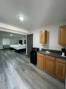 High Falls Inn & Suites - Chambre
