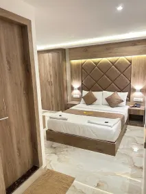 MIG SUITES - Room