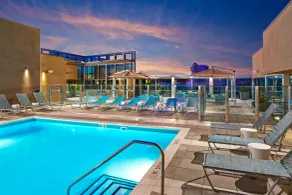 SpringHill Suites by Marriott at Anaheim Resort Area/Convention Center - Piscine