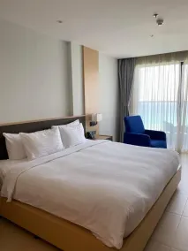 The Western Seaview Cam Ranh Condotel - Room