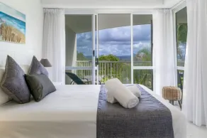 Noosa Hill Resort - Quarto