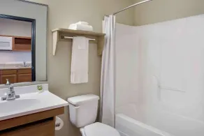 WoodSpring Suites Frederick I-70 - Salle de bain