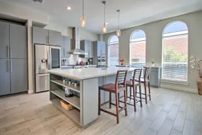 Eado Houston Home, Walk to Convention Center! - Interior