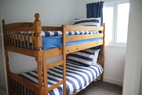 Freshwater Bay Holiday Cottages - Chambre