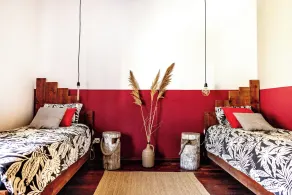 Stoke Portugal Surf House - Chambre
