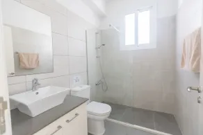 Villa Suri, Luxury Seafront Villa - Badezimmer