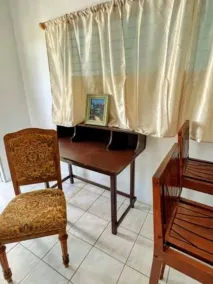 Edwards Guesthouse - Room
