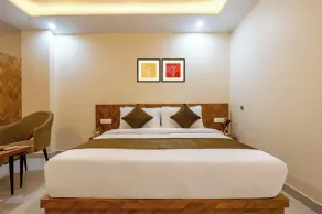 Yashobhoomi Inn - 500 mtr from Yashobhoomi Dwarka Gate no 6 - Quarto