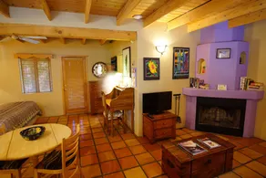 Burch Street Casitas Hotel Taos - Room