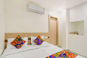 FabHotel Silver Cloud - Chambre