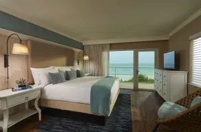 Edgewater Beach Hotel - Chambre