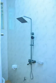 MARKDON EXECUTIVE LODGE KISASA - Bathroom