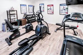 Aggie Inn, an Ascend Collection Hotel - Salle de remise en forme