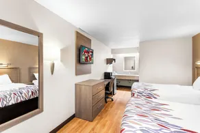 Red Roof Inn Indianapolis North - College Park - Room