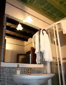 Apartamentos Rurales Víctor Chamorro del Arco - Badrum