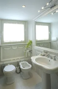 Suites Rome - Baño