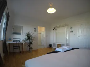 Seagull Cottage B&B - Zimmer