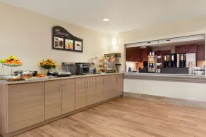 Days Inn by Wyndham Ottawa Airport - Restaurant