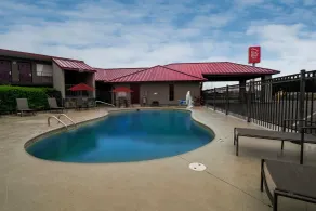 Red Roof Inn Dothan - Pool