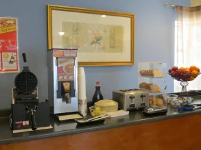 Silver Saddle Motel - Restaurant
