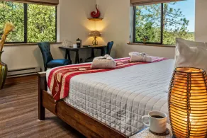 Sheridan House Inn- Adult Only Accommodation - View from room