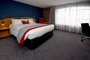 Holiday Inn Express Liverpool-Albert Dock by IHG - Room