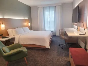 DoubleTree by Hilton Houston Westchase - Chambre