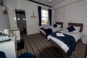 Lord Kitcheners Guest House - Habitación
