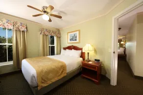 Bar Harbor Grand Hotel - Rum
