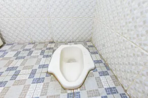 Hotel O Kebun Manis Homestay Near Lapangan Bola Volly Batu Kumbung - Bathroom