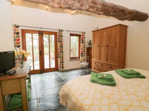 The Threshing Barn - Room