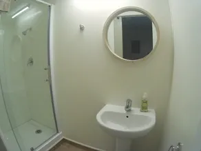 Te Nikau Retreat - Baño