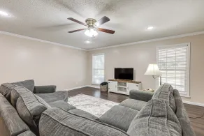 Tranquil Coden Retreat: 10 Mi to Dauphin Island! - Interior