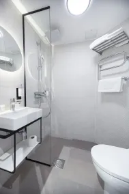 Rija Old Town Hotel - Bathroom