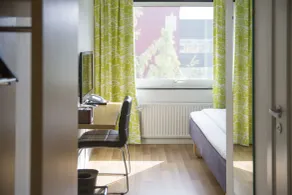 First Hotel Dragonen - Room