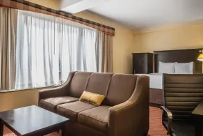 Comfort Inn & Suites LaGuardia Airport - Chambre
